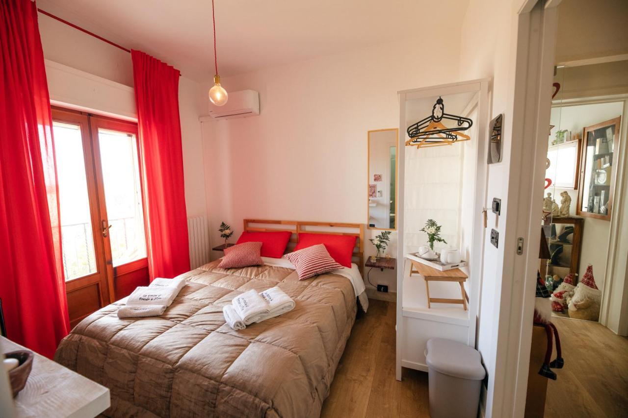 Bed and Breakfast Le Stanze Di Brando E Nico Tricase Exterior foto